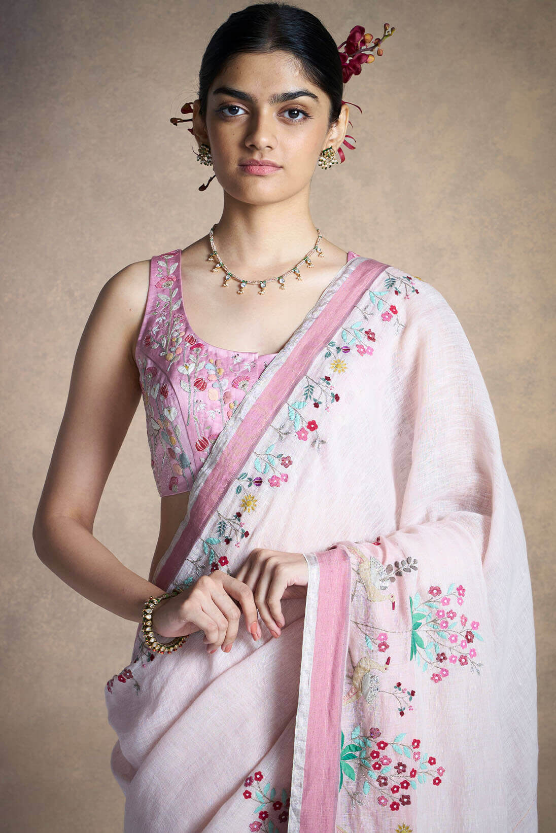 Blush Linen Applique Sari_D